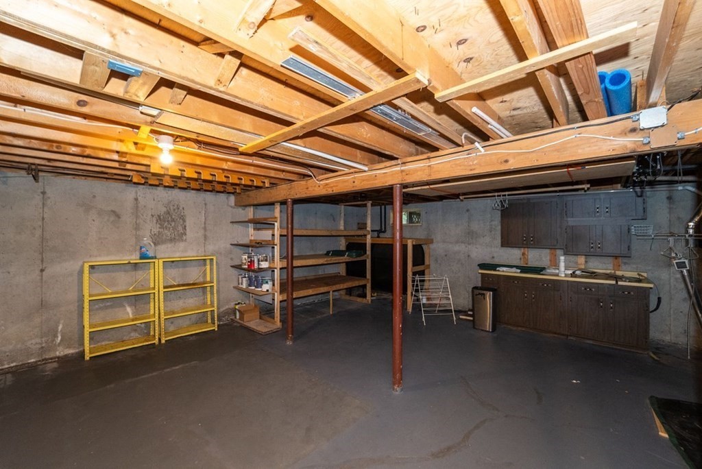6 Hallick Road Plymouth, MA 02360 - Photo 20 of 25 Gallery Image 20
