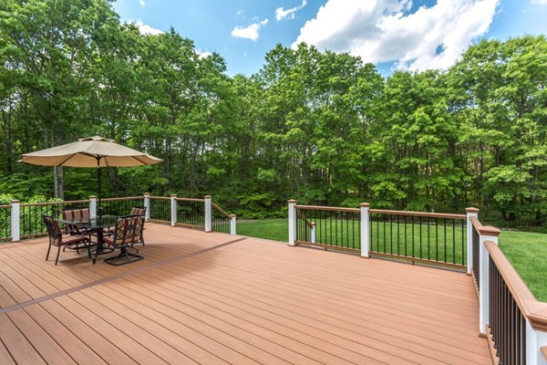 34 Noreen Road Mansfield, MA 02048 - Photo 27 of 30 Gallery Image 27