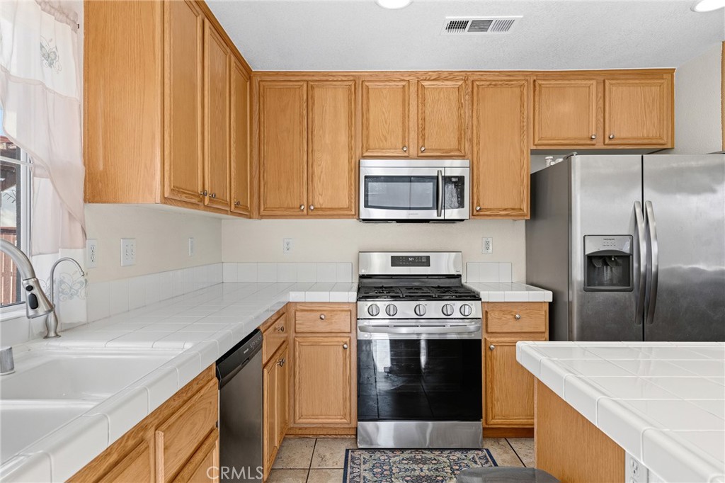 29269 Granite Ridge Court Menifee, CA 92587 - Photo 15 of 29