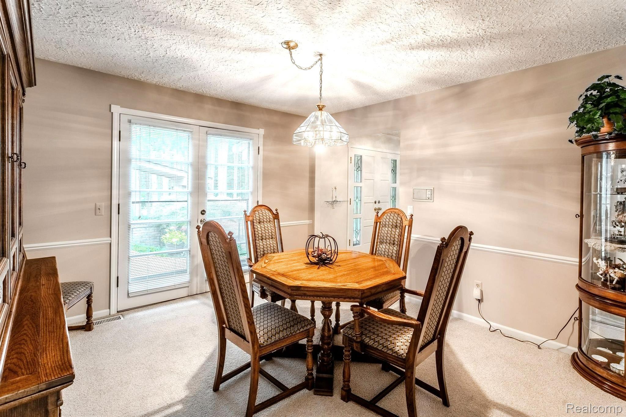 8677 Knox Road Clarkston, MI 48348 - Photo 19 of 59 Gallery Image 19
