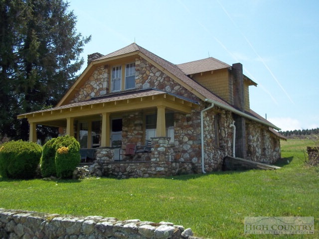 2729 Pine Swamp Road Sparta, NC 28675 - Photo 1 of 28 Gallery Image 1