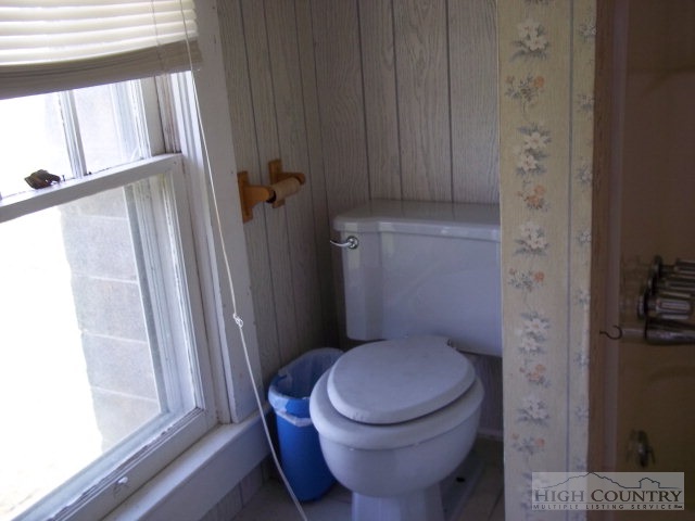 2729 Pine Swamp Road Sparta, NC 28675 - Photo 19 of 28 Gallery Image 19