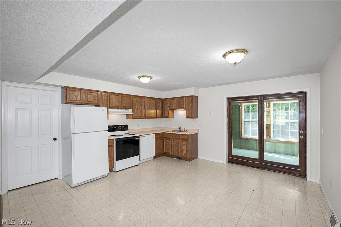 48903-48905 North Ridge Road Amherst, OH 44001 - Photo 13 of 22