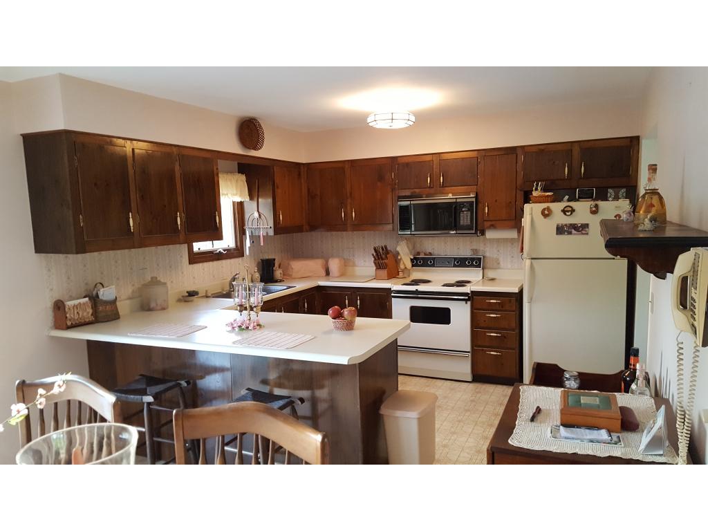 2520 Hillview Road Richmond, VT 05477 - Photo 5 of 18 Gallery Image 5