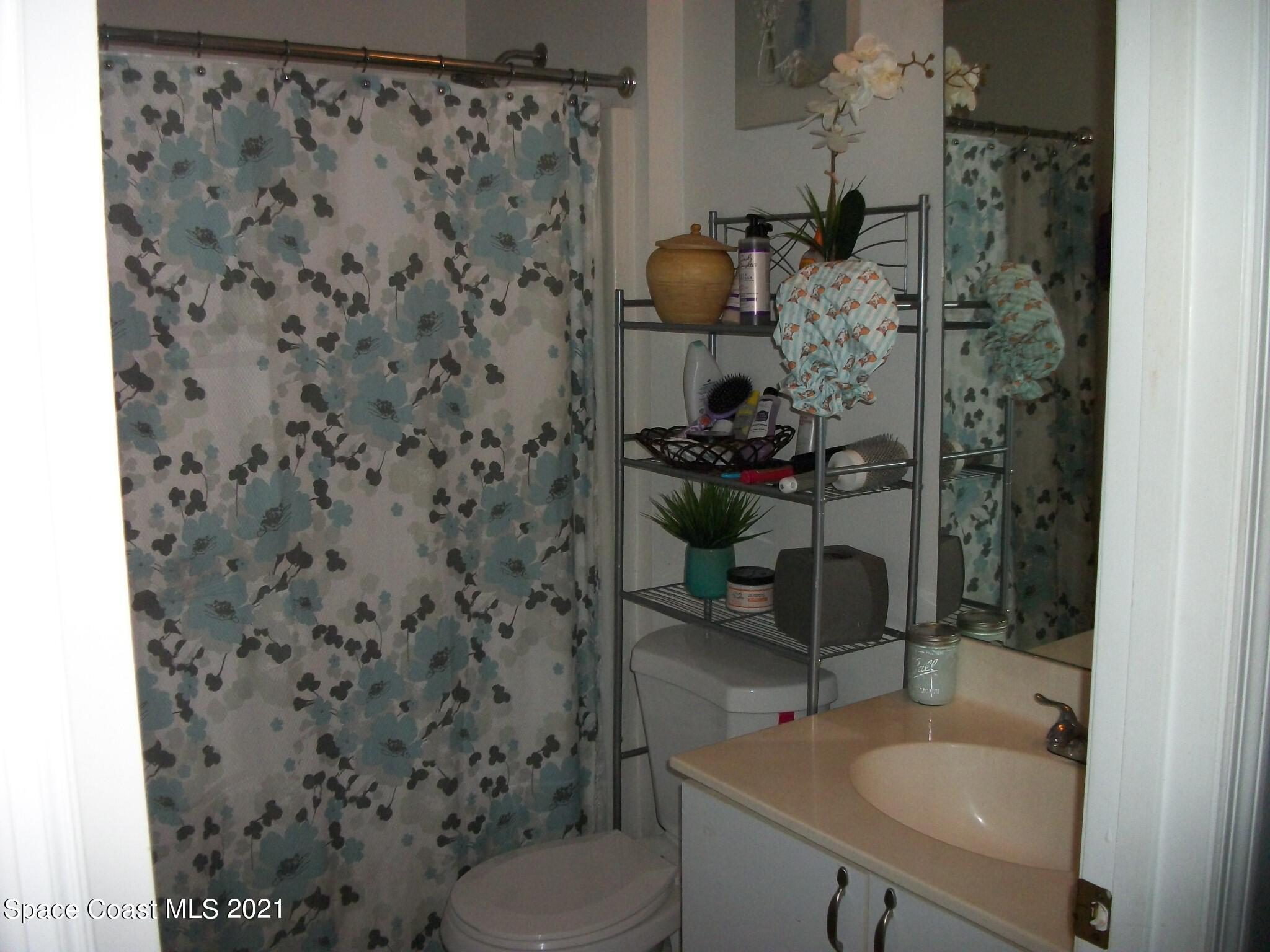 934 Castile Road Southeast Palm Bay, FL 32909 - Photo 15 of 19 100_5537