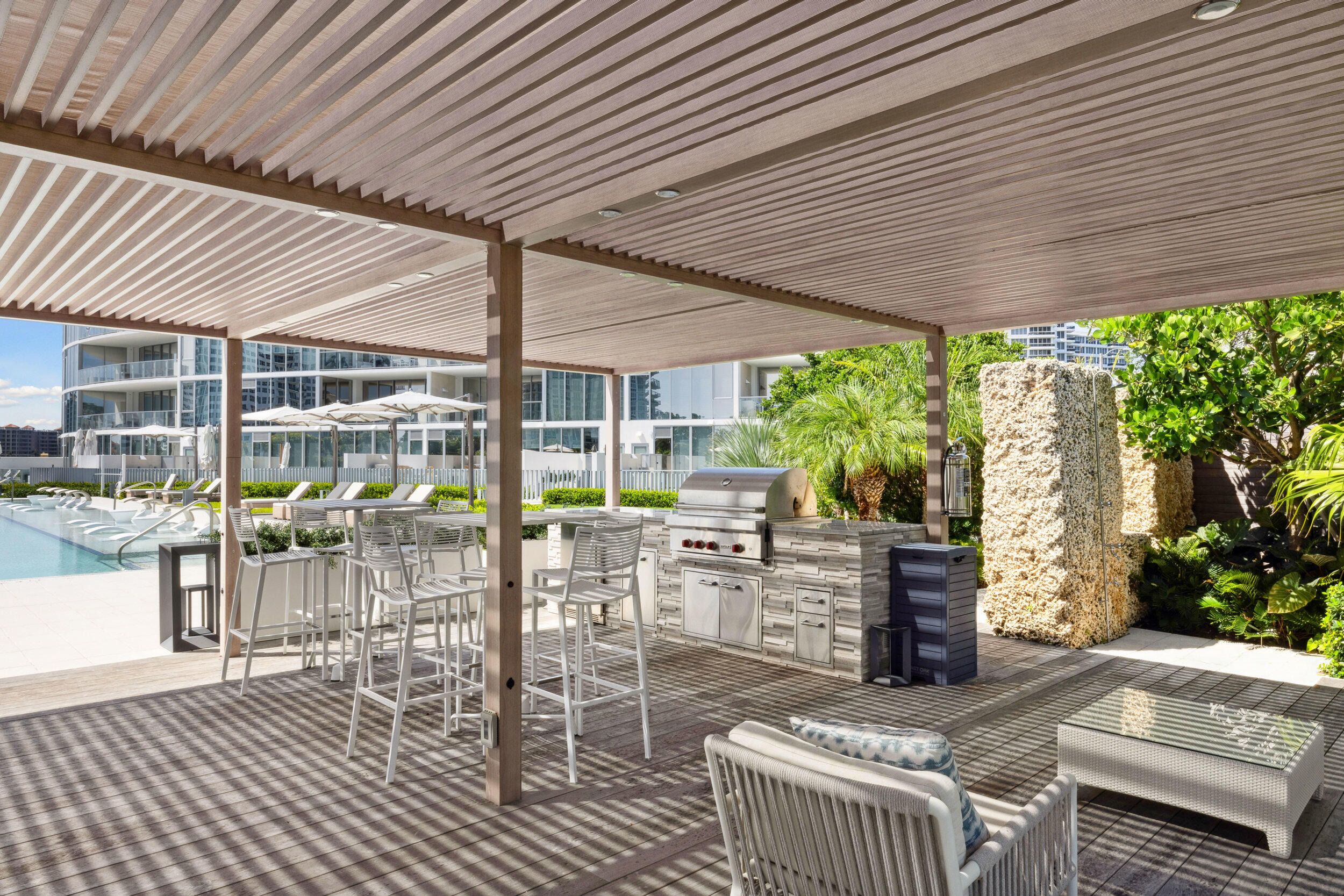 725 South Ocean Boulevard, Unit 402 Boca Raton, FL 33432 - Photo 37 of 41 a outdoor living space with patio furniture and garden view