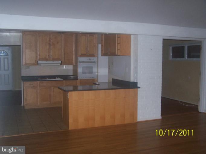 2409 Harmon Road Silver Spring, MD 20902 - Photo 5 of 14 Kitchen