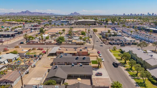 $650,000 | 2612 West Pierson Street, Phoenix, AZ 85017