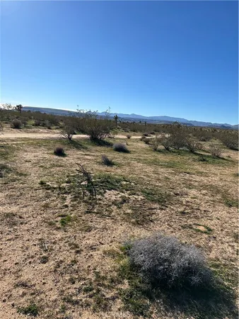 $49,000 | 326 Surrey, Landers, CA 92285