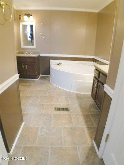 1707 Greene Haynes Road Kinston, NC 28504 - Photo 10 of 15 10