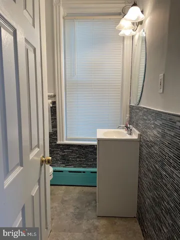 $1,350 | 526 MacDade Boulevard, Darby, PA 19023