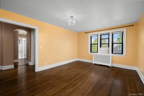 $285,000 | 412 Munro Avenue, Unit 2H, Mamaroneck, NY 10543