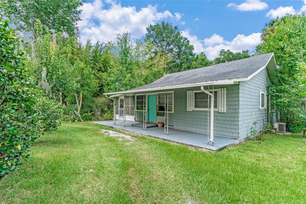 121 South Ridgewood Avenue DeLand, FL 32720 - Photo 1 of 1 Adorable cottage