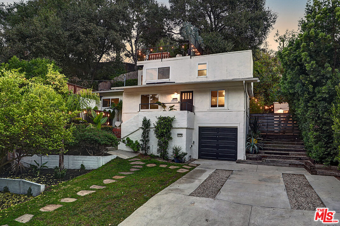 8326 Ridpath Drive Los Angeles, CA 90046 - Photo 42 of 43