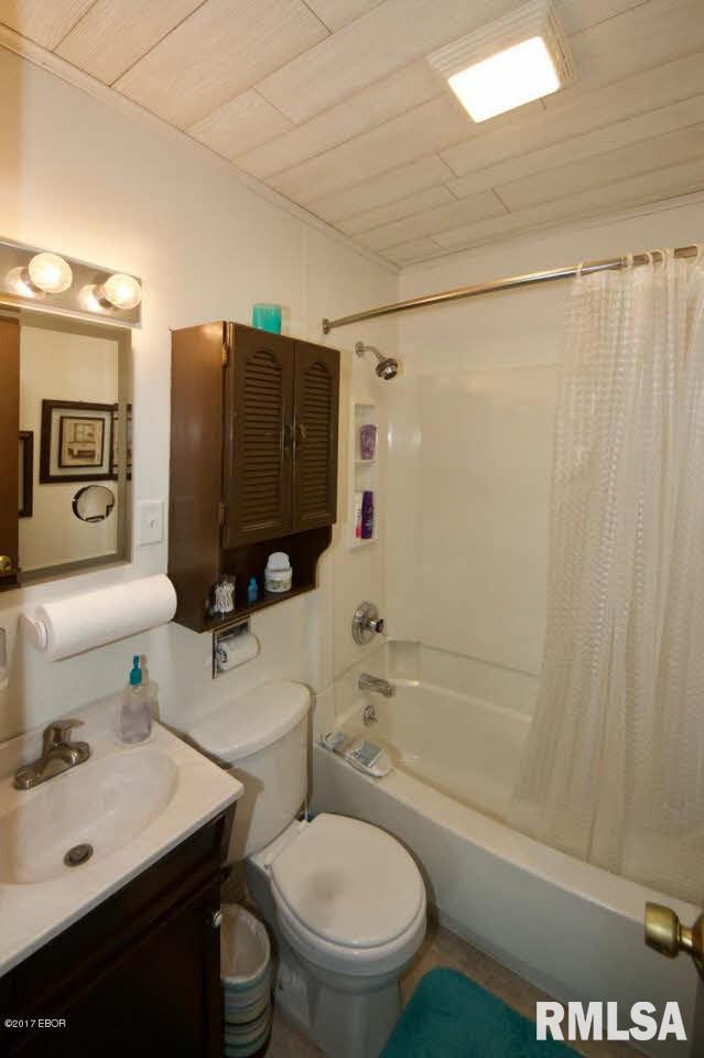 208 Red Row Marion, IL 62959 - Photo 12 of 26 Gallery Image 12