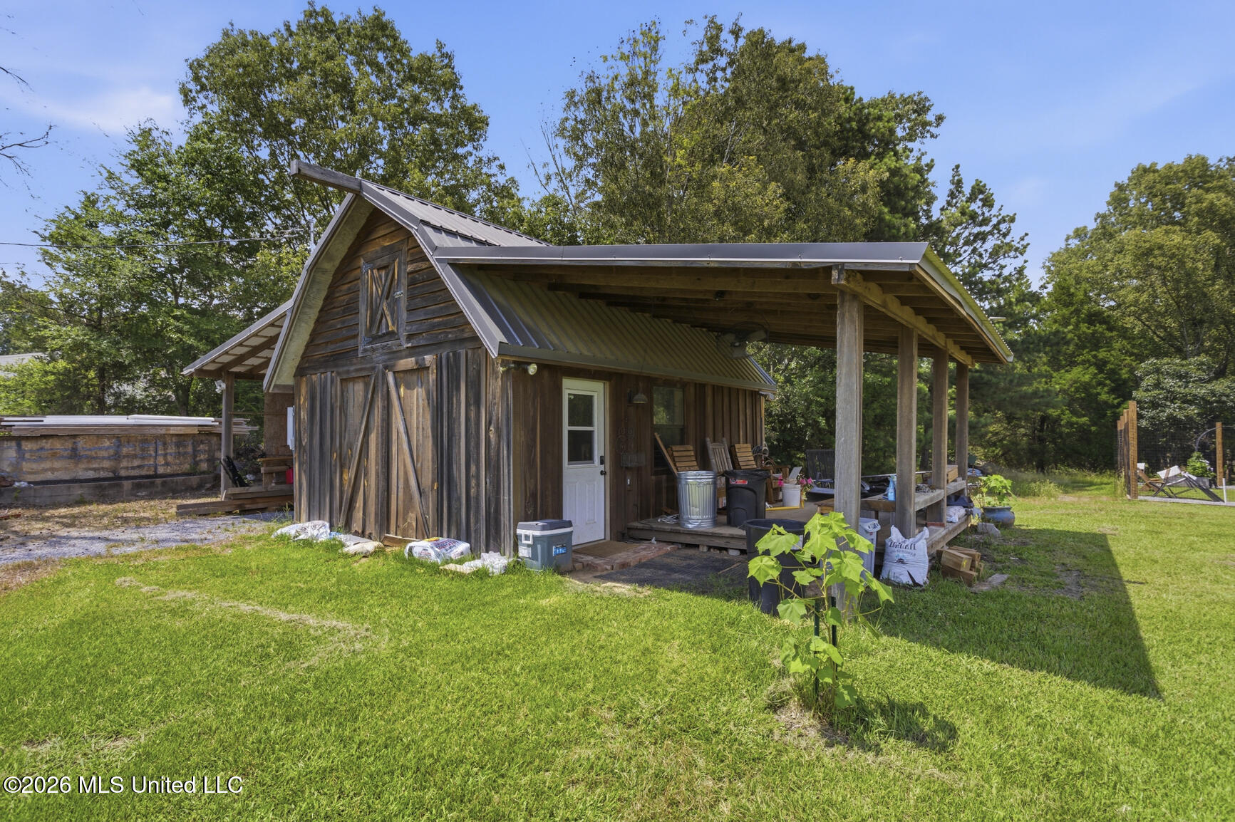 301 Oakdale Road Madison, MS 39110 - Photo 9 of 20 301 Oakdale-8