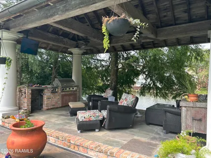 $597,000 | 301 Old Settlement Road, Lafayette, LA 70508