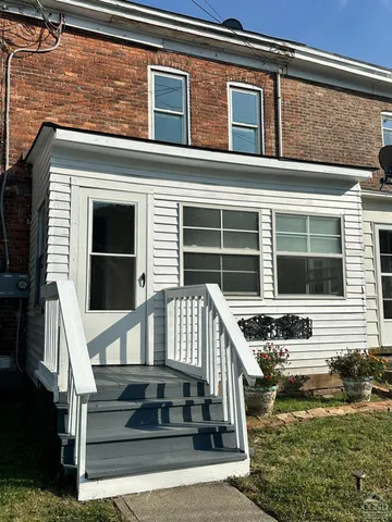$150,000 | 9 Prospect Street, Claverack, NY 12534