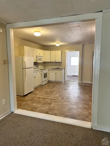 $150,000 | 9 Prospect Street, Claverack, NY 12534