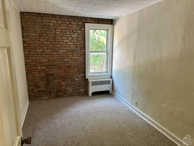 $150,000 | 9 Prospect Street, Claverack, NY 12534