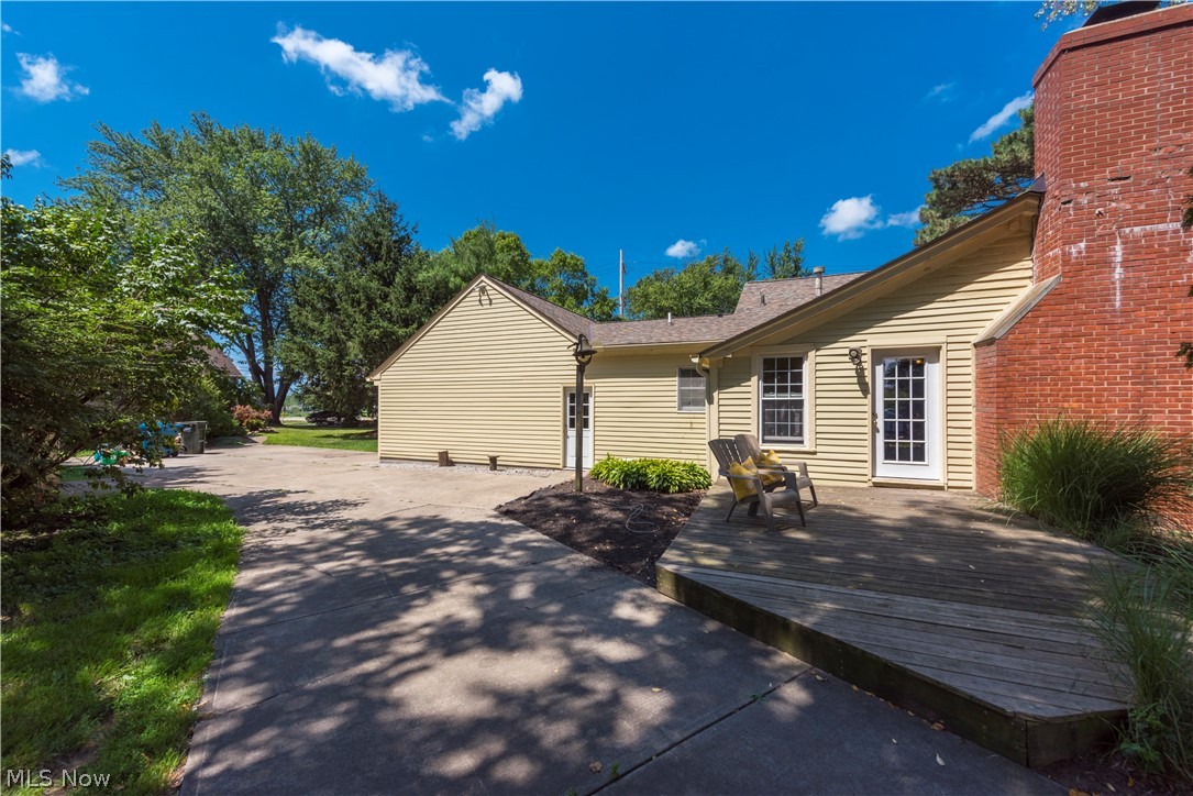 39351 Detroit Road Avon, OH 44011 - Photo 31 of 35