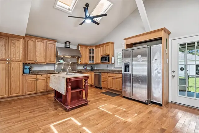 $2,500 | 9523 Palm Street, New Orleans, LA 70118