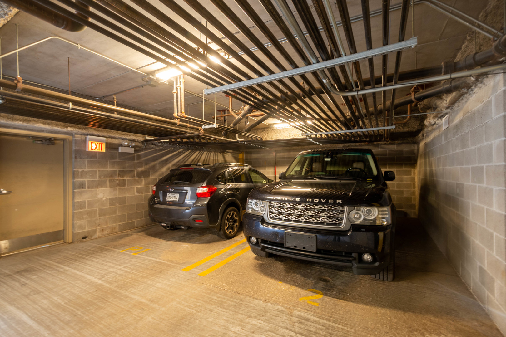 1075 West Roosevelt Road, Unit 201 Chicago, IL 60608 - Photo 21 of 21 a view of car parking