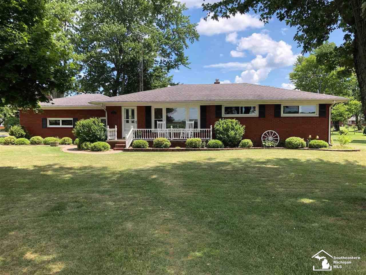 1492 Doty Road Monroe, MI 48162 - Photo 1 of 25
