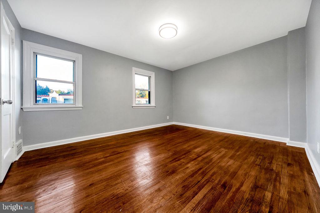7247 Glenthorne Road Upper Darby, PA 19082 - Photo 11 of 24 Gallery Image 11