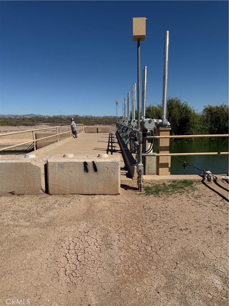 0 Dickerman Road Brawley, CA 92227 - Photo 19 of 22 a view of a terrace with a bench
