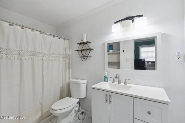 $215,000 | 1404 Grandview Street, Gautier, MS 39553