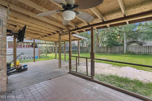 $215,000 | 1404 Grandview Street, Gautier, MS 39553