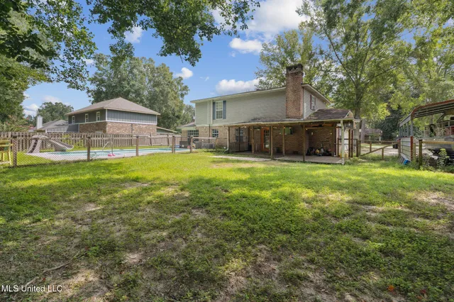 $215,000 | 1404 Grandview Street, Gautier, MS 39553