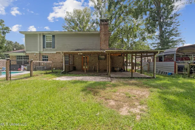 $215,000 | 1404 Grandview Street, Gautier, MS 39553