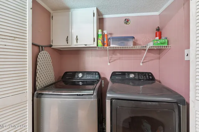 $215,000 | 1404 Grandview Street, Gautier, MS 39553