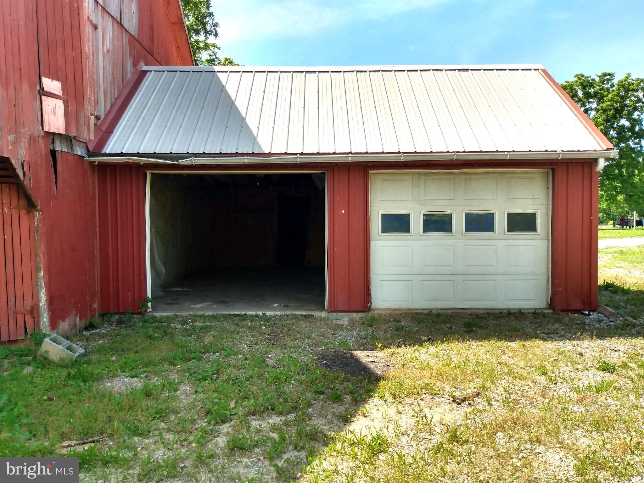 2897 Guilford Springs Road Chambersburg, PA 17202 - Photo 28 of 35 2 Car Garage