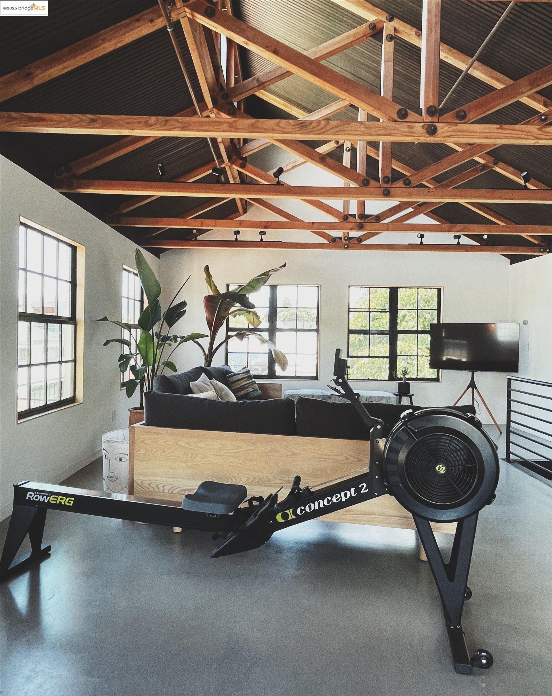 1818 Fifth Street Berkeley, CA 94710 - Photo 26 of 29 a room with gym equipment
