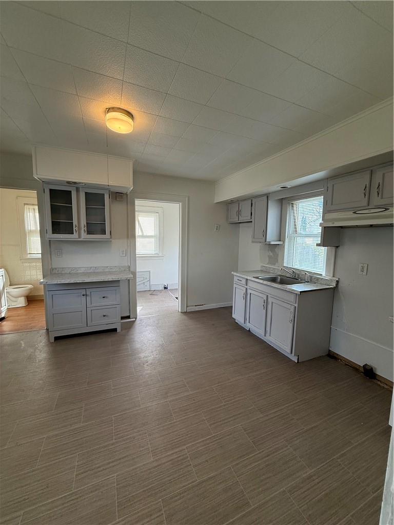 284 Jefferson Avenue Rochester, NY 14608 - Photo 2 of 25