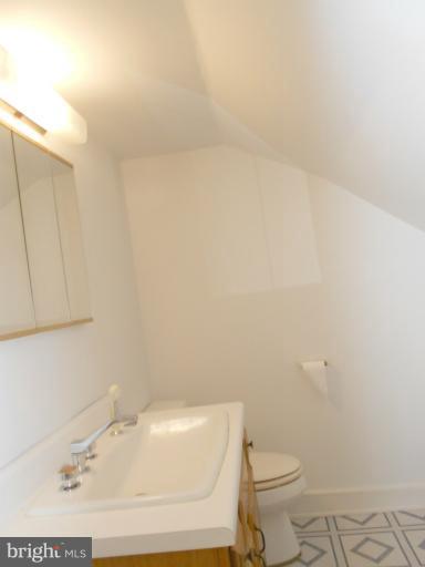 9916 Magledt Road Baltimore, MD 21234 - Photo 13 of 23 Bath