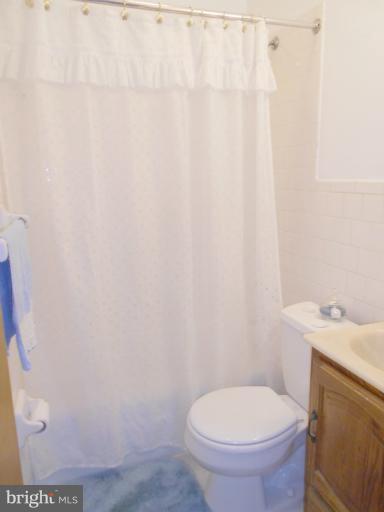 9916 Magledt Road Baltimore, MD 21234 - Photo 9 of 23 Bath