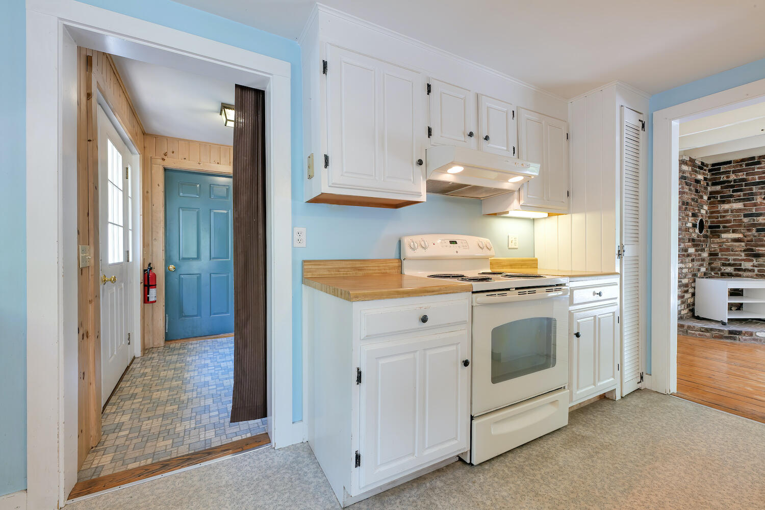 92 Hall Quarry Road Mount Desert, ME 04660 - Photo 11 of 34 Kitchen1