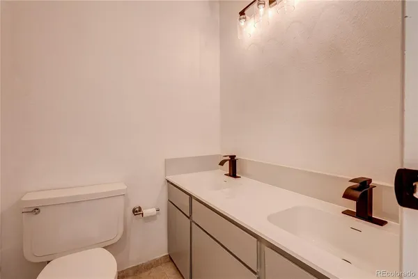 $264,800 | 2365 East Geddes Avenue, Unit B22, Littleton, CO 80122