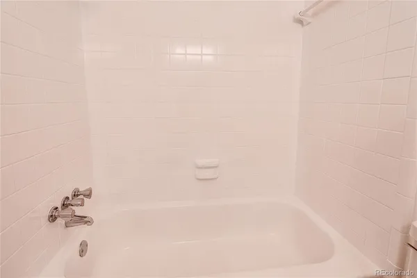 $264,800 | 2365 East Geddes Avenue, Unit B22, Littleton, CO 80122