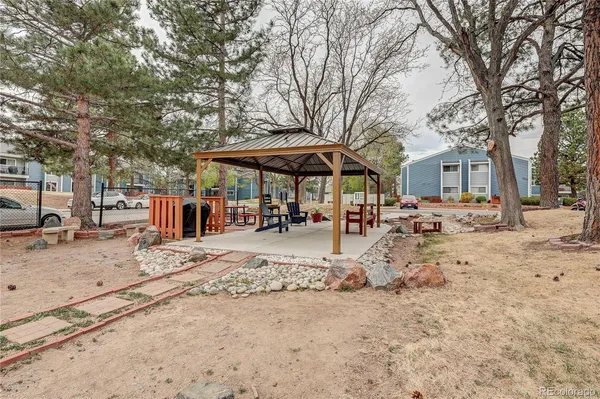 $264,800 | 2365 East Geddes Avenue, Unit B22, Littleton, CO 80122