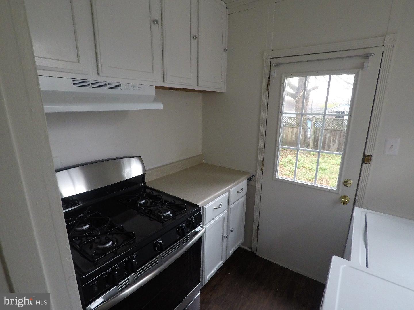 155 East Washington Street Riverside, NJ 08075 - Photo 3 of 11