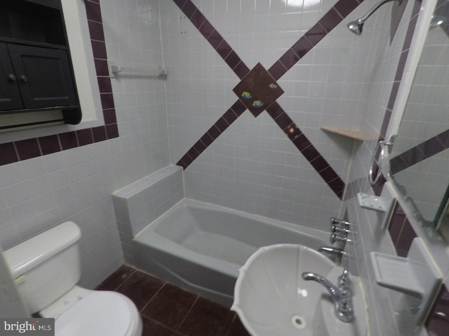 155 East Washington Street Riverside, NJ 08075 - Photo 10 of 11