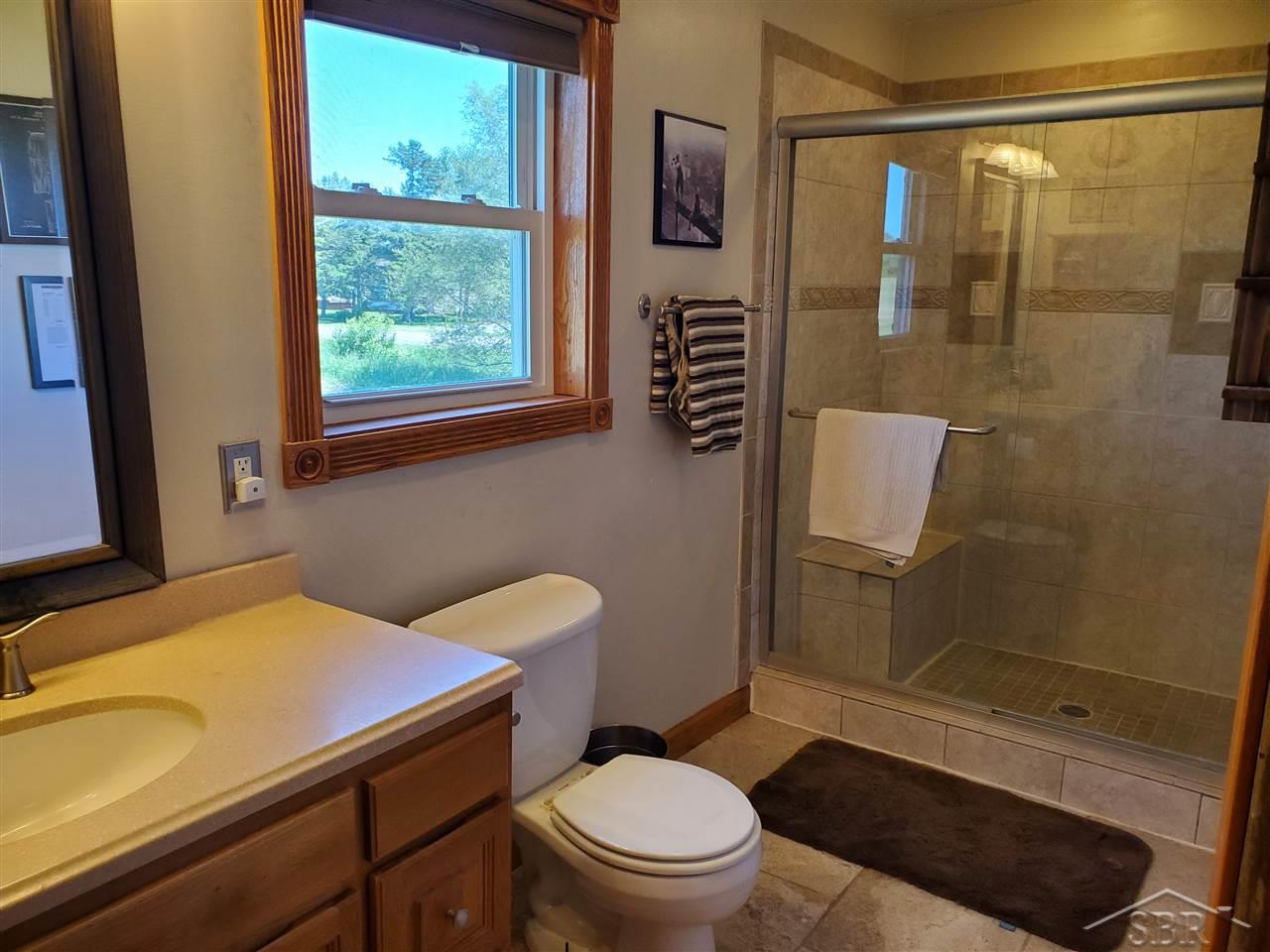 6285 North Center Road Saginaw, MI 48604 - Photo 9 of 28 50012815-8.JPG