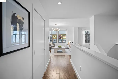 $749,000 | 438 West Grand Avenue, Unit 422, Oakland, CA 94612