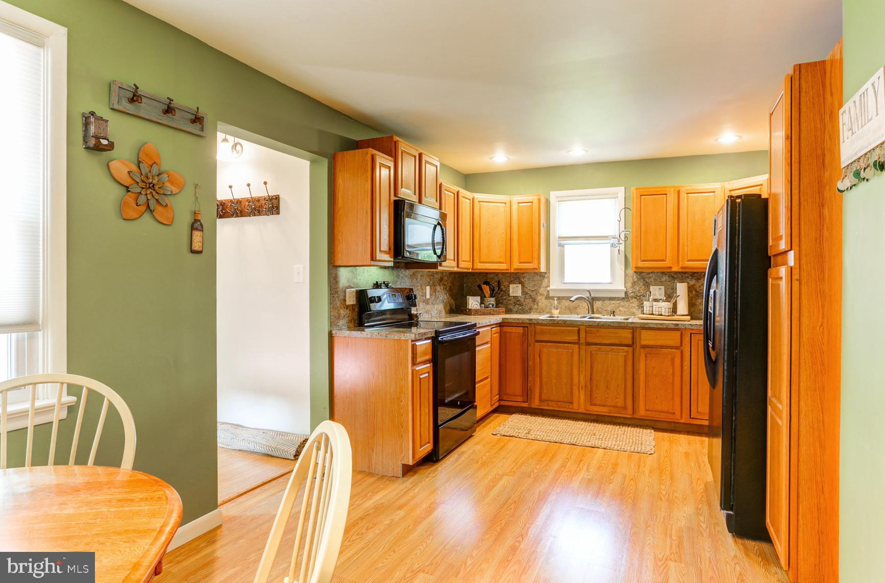 880 Piketown Road Harrisburg, PA 17112 - Photo 11 of 33 Gallery Image 11
