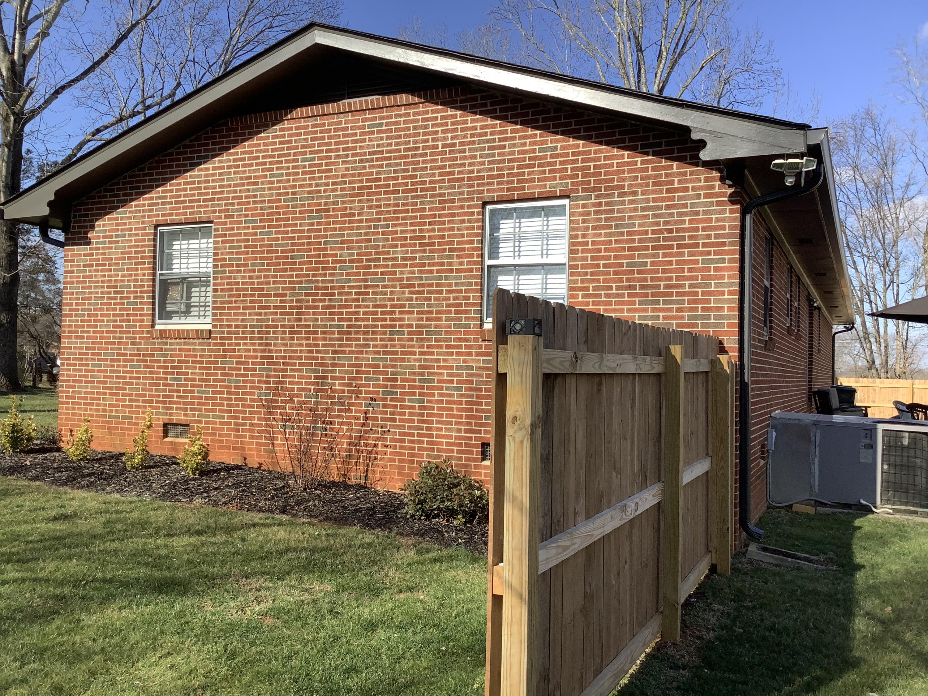 2214 Mae Dell Road Chattanooga, TN 37421 - Photo 34 of 38 739BF89A-DC0B-4E0C-BFDD-A35292EB5325